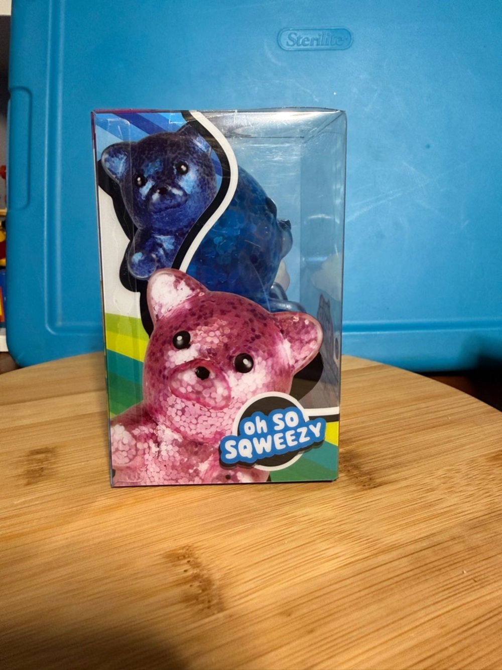 Light-Up Squishy Glittery Air Bear - Blue - Picture 4 of 5